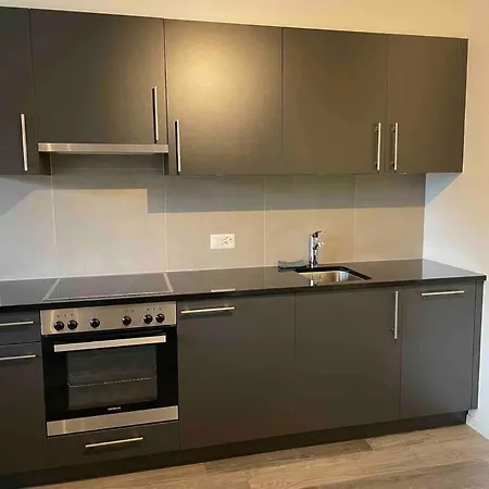 Proche Lausanne: Studio Bien Equipe Prilly