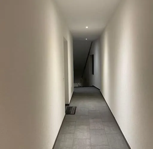 Proche Lausanne: Studio Bien Equipe Apartman *